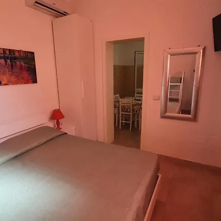 L'aurora Apartman Torre Lapillo