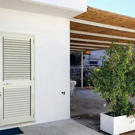 L'aurora Apartman Torre Lapillo