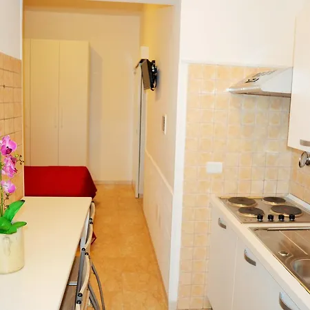 L'aurora Apartman Torre Lapillo